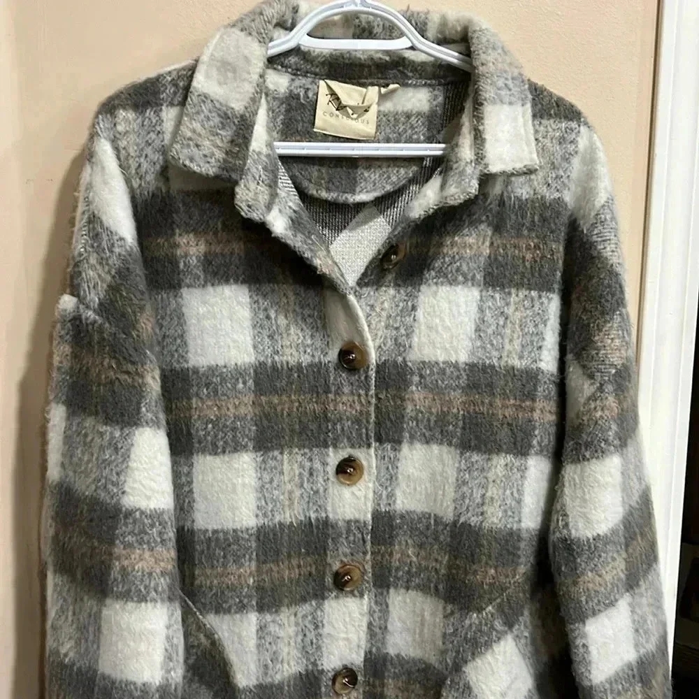 RD  STYLE shacket​ - Picture 3 of 6